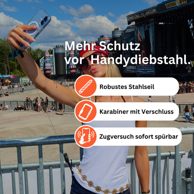 Frau auf einem Festival mit Easy Protect Handysicherung am Smartphone. Stahlseil und verschließbarer Karabiner bieten mehr Schutz vor Handydiebstahl.
