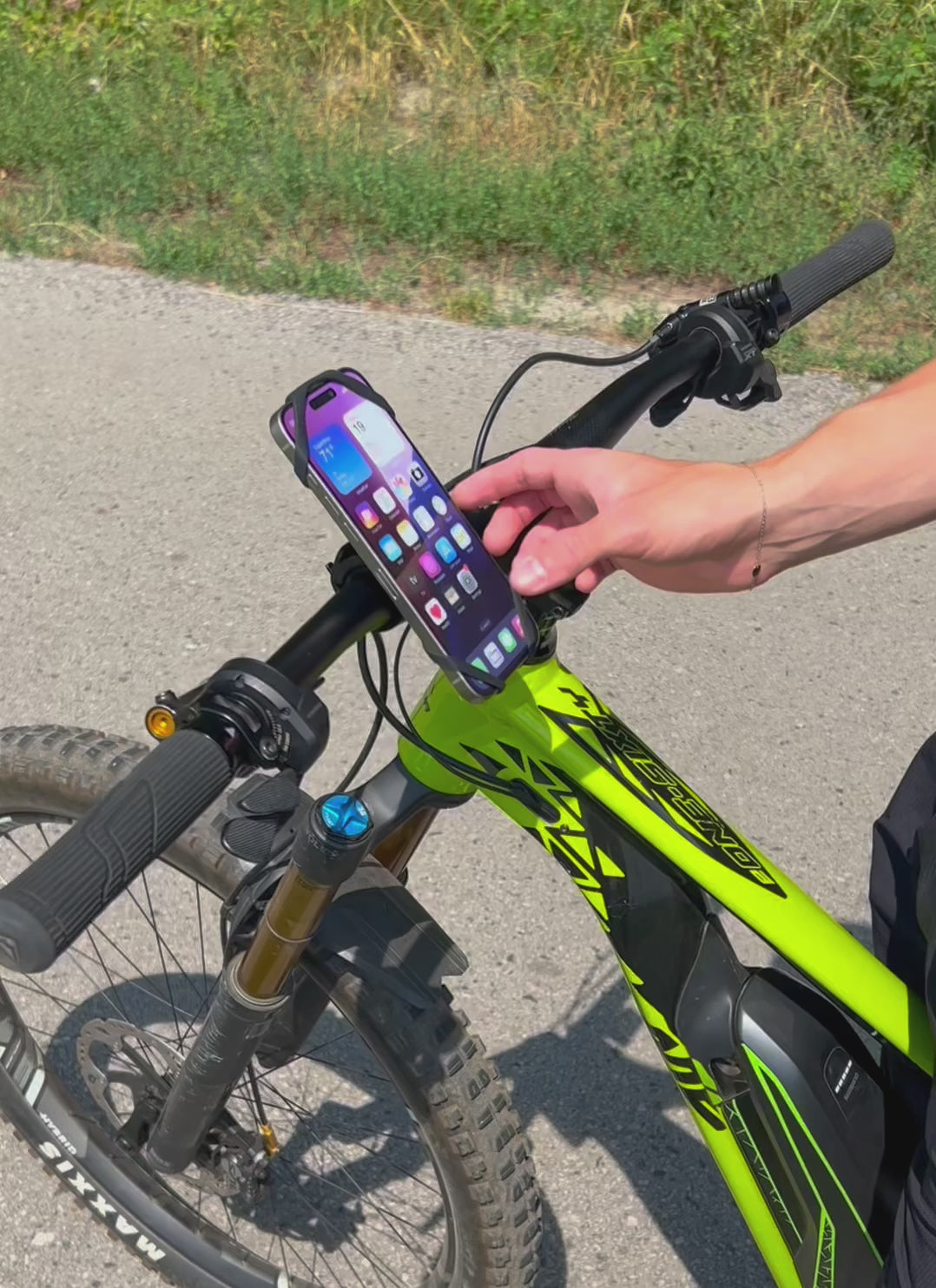 Video laden: radfahren_handysicherung